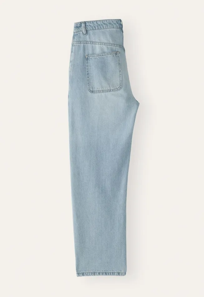 Women Taperedleg Jeans Pale Wash Poetry Fashion Trousers and Shorts