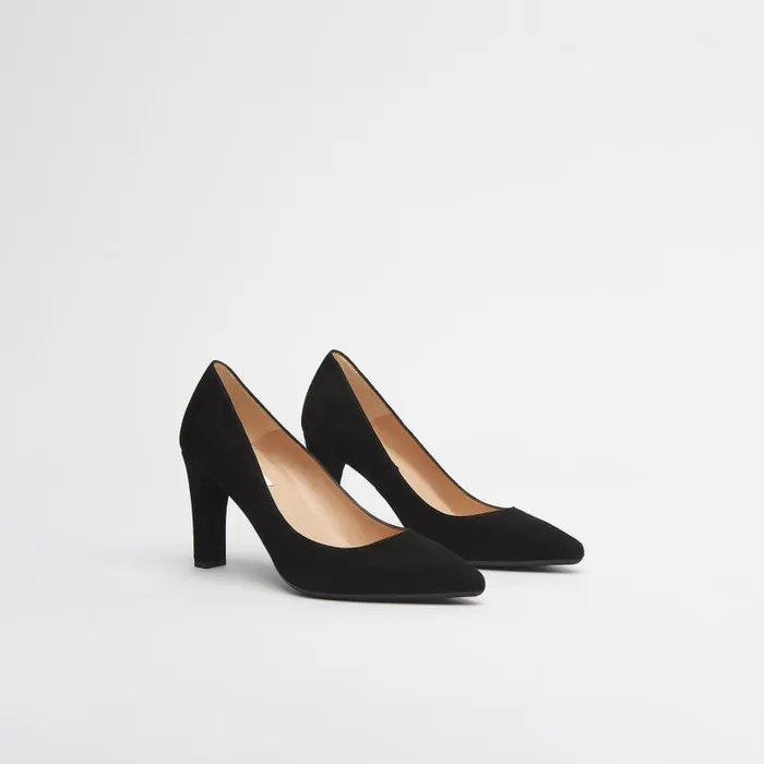 Women Tess Black Suede Courts Black LKBennett Court Shoes Women Tess Black Suede Courts Black LKBennett Court Shoes